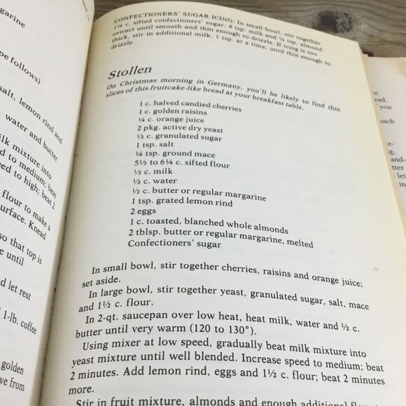 Farm Journals Homemade Breads Hardcover Cookbook 1994 Edition Over 250 Recipes - Picture 12 of 12